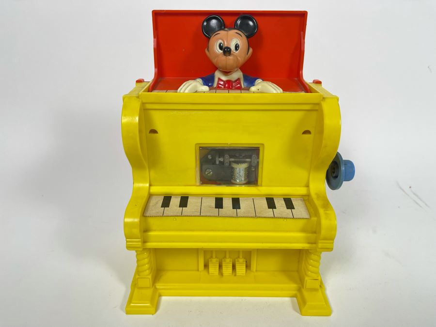 Vintage Disney Toy Mickey Mouse Musical Piano Jack In The Box 1973 Kohner Bros 7W X 4.5D X 7H [Photo 2]