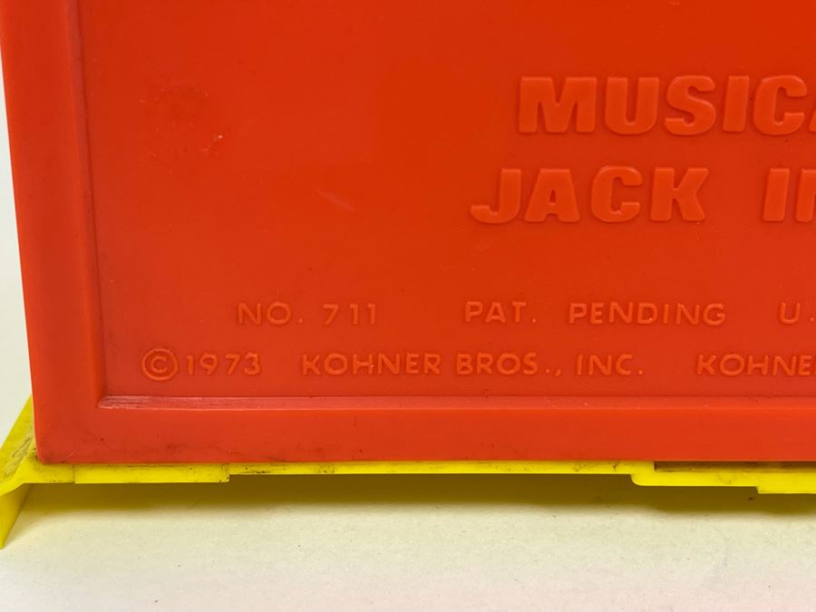 Vintage Disney Toy Mickey Mouse Musical Piano Jack In The Box 1973 Kohner Bros 7W X 4.5D X 7H [Photo 7]
