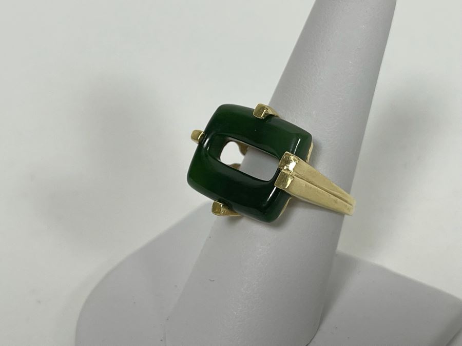 14K Gold Nephrite Ring Size 8 Retails $500-$750 [Photo 4]