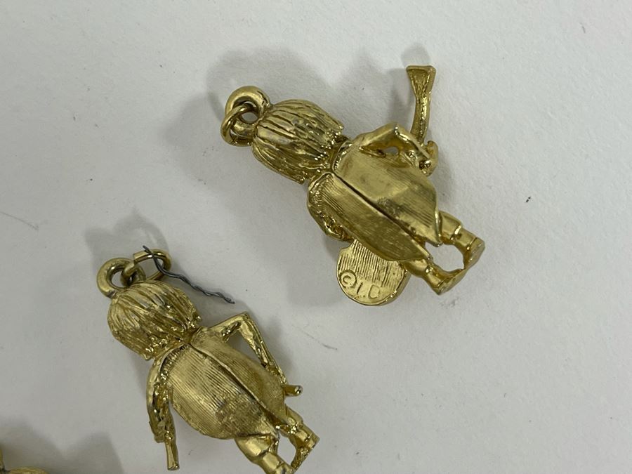 Set Of Three Charms / Pendants Of The Beatles Rock Band [Photo 10]