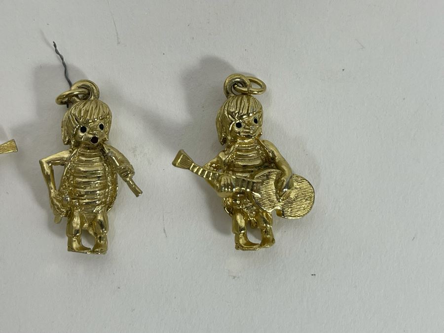 Set Of Three Charms / Pendants Of The Beatles Rock Band [Photo 7]