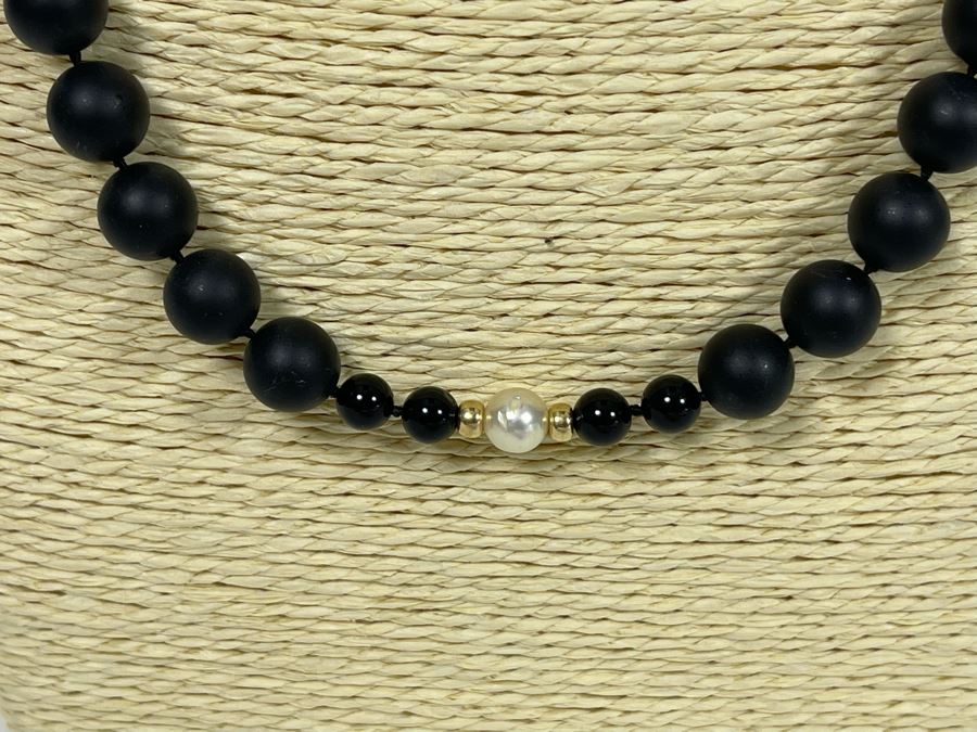 14K Onyx Pearl Bead Strand 26' Necklace [Photo 3]