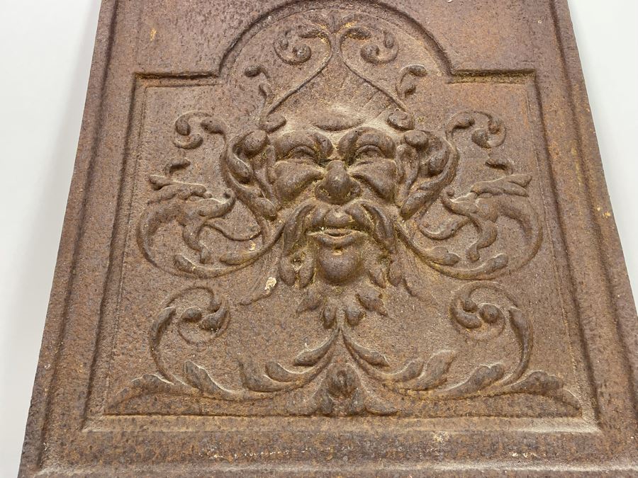 Heavy Cast Iron Architectural Relief Plate Fireback 18W X 19H X 1.25D [Photo 10]