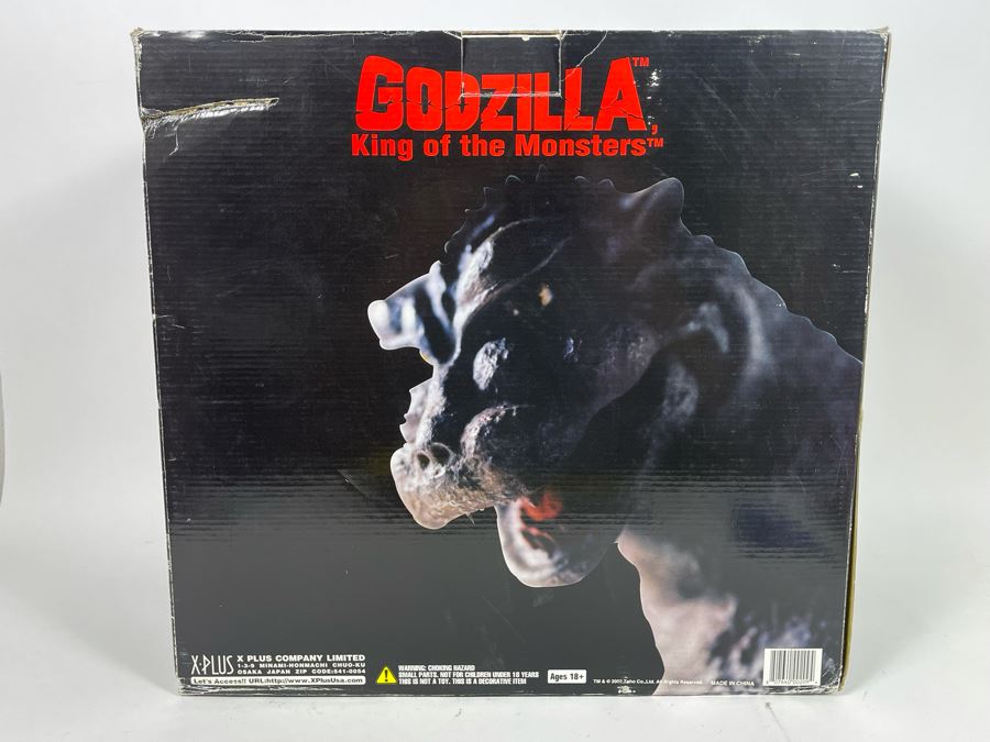 Limited Edition Godzilla Classic Series 12' Tall Painted Polyester Resin Statue With Deluxe Base Sculpted By Hideki Motoki XPlus With Original Box [Photo 20]