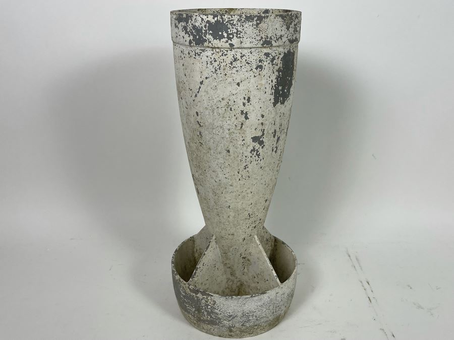Old Metal Bomb Casing Cold War Era Artifact Sculpture 17L [Photo 3]