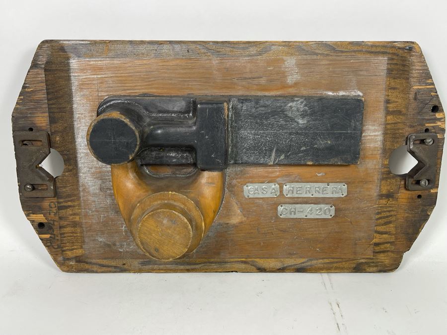 Wooden 3-D Molds Wall Plaque Casa Herrera 25 X 14 [Photo 7]