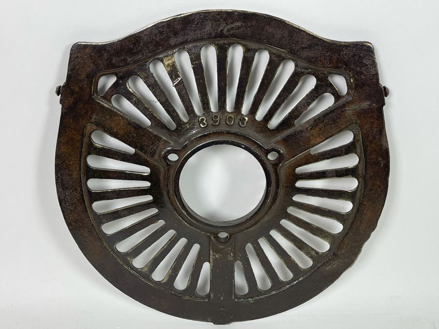 Industrial Cast Iron Metal Part Wall Sculpture 13 X 13 [Photo 3]