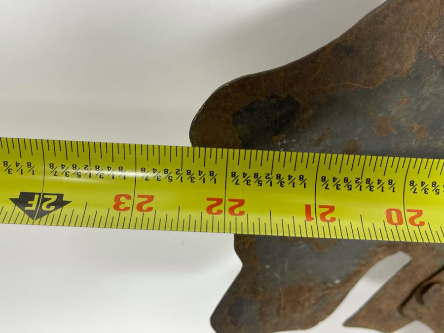 Handmade Metal Lion Wall Sculpture 22.5W X 20H [Photo 10]