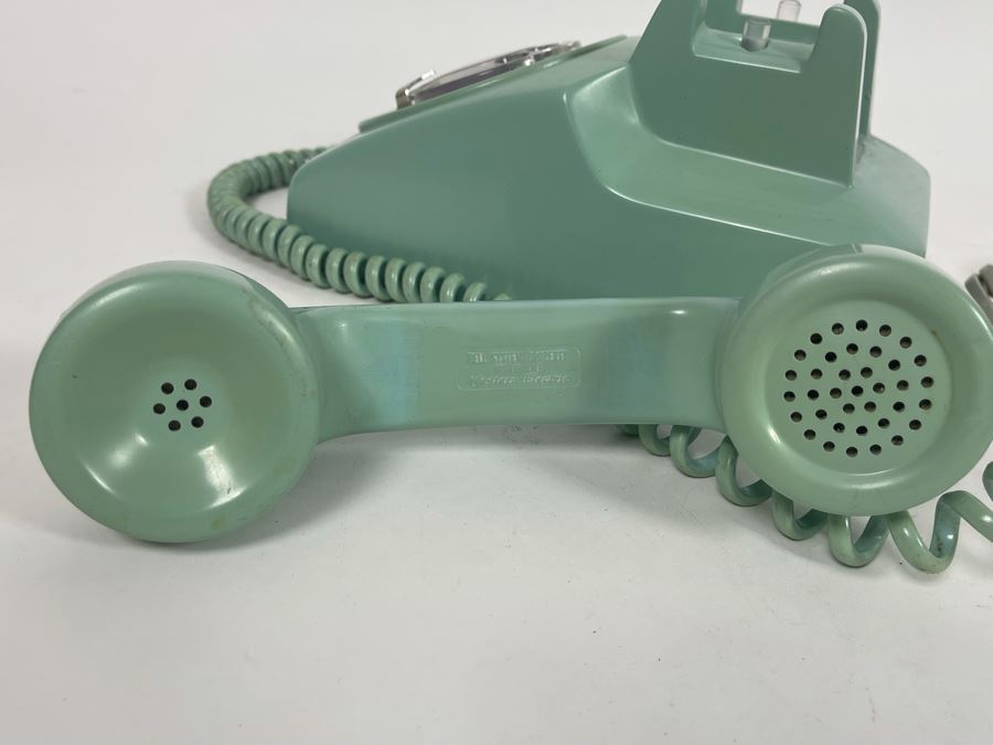Mid-Century Bell System Western Electric Rotary Dial Telephone [Photo 8]