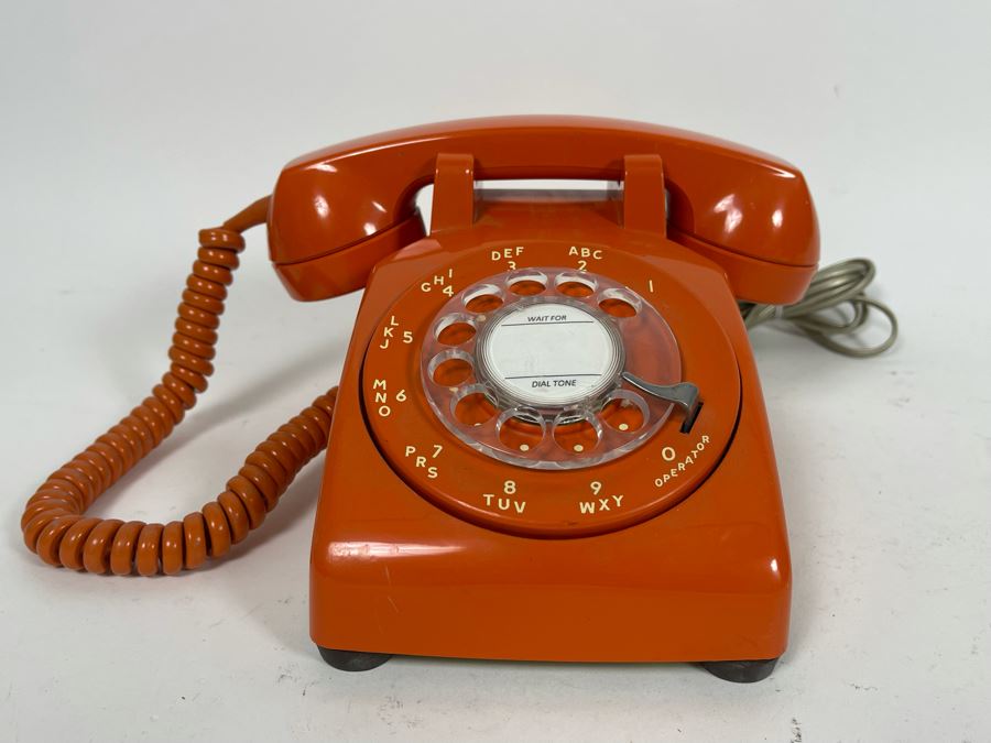 Mid-Century Stromberg-Carlson Electric Rotary Dial Telephone [Photo 3]