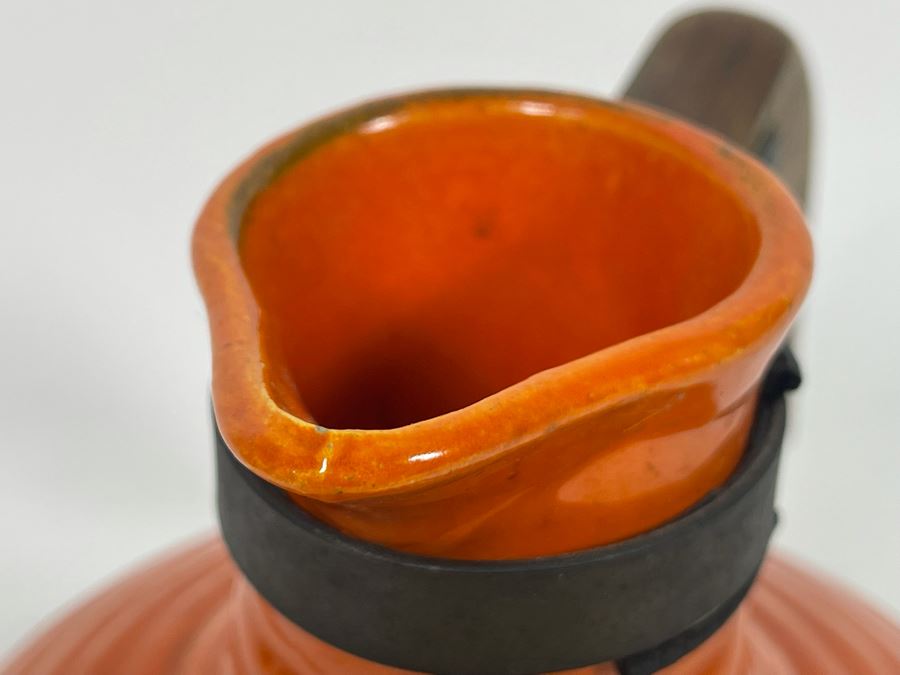 Vintage Bauer Pottery Los Angeles Handled Vessel 8.5H (Slight Chip In Spout) [Photo 11]