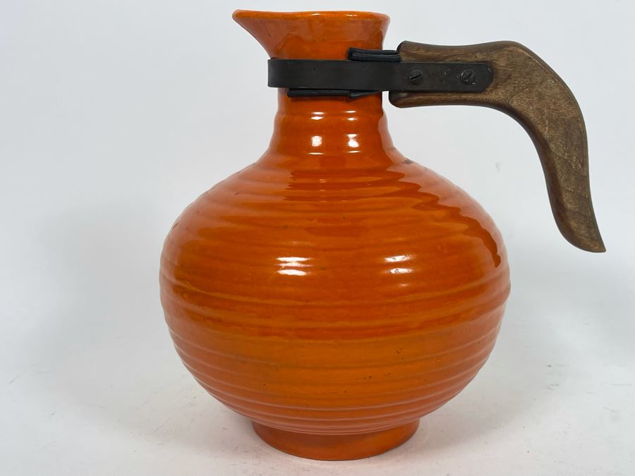 Vintage Bauer Pottery Los Angeles Handled Vessel 8.5H (Slight Chip In Spout) [Photo 2]