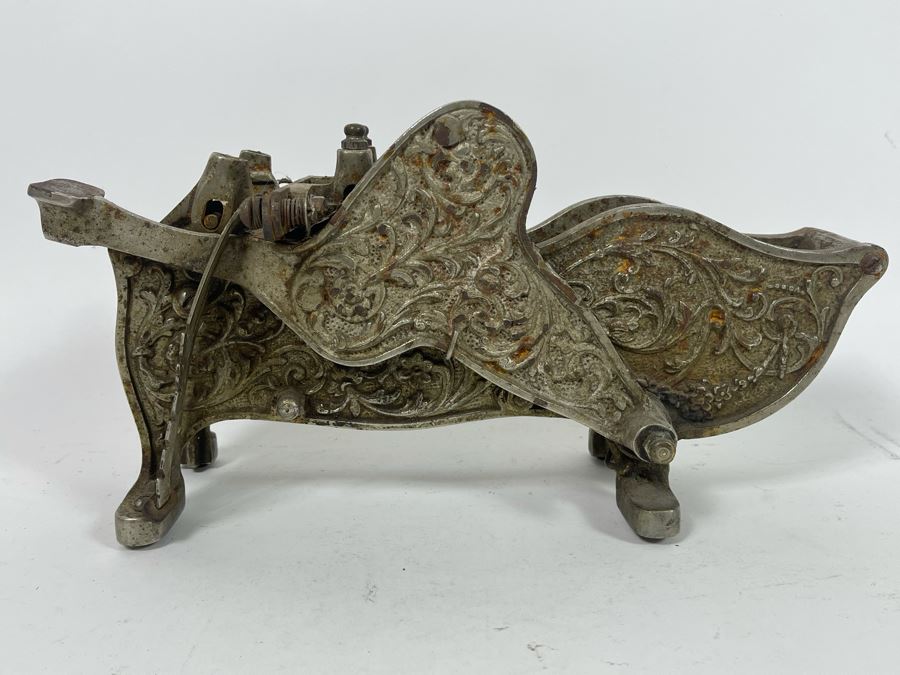 Antique Gummed Tape Machine Dispenser 13.5W X 5.5D X 7H [Photo 12]