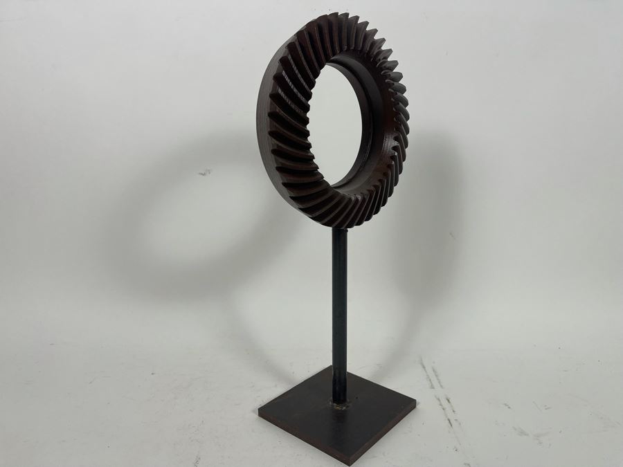 Industrial Gear Sculpture 8W X 5D X 16H [Photo 6]