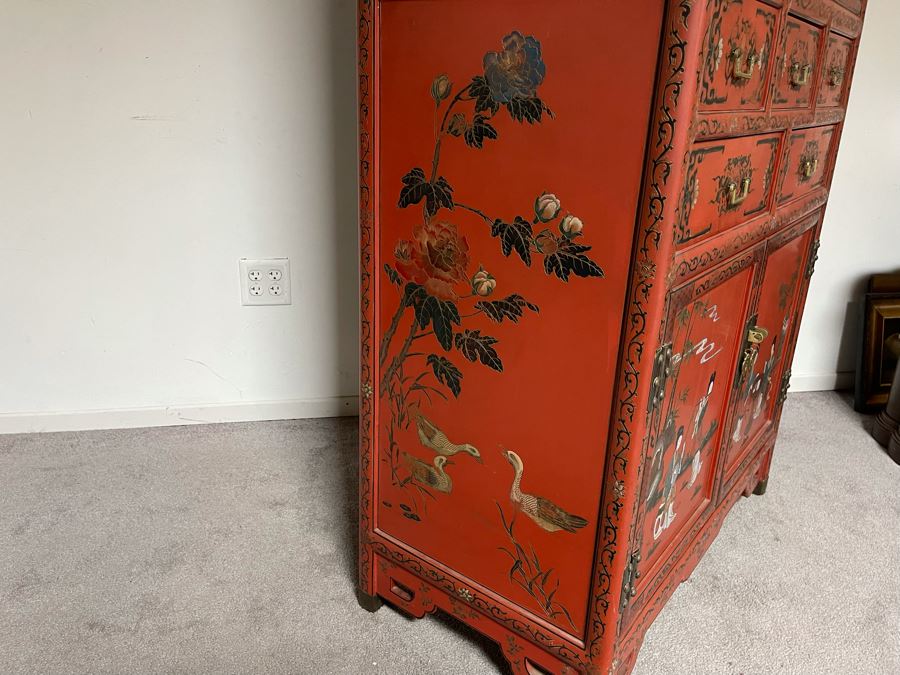 Vintage Chinese Red Lacquer Hand-Painted Cabinet 34.5W X 18D X 70H [Photo 17]