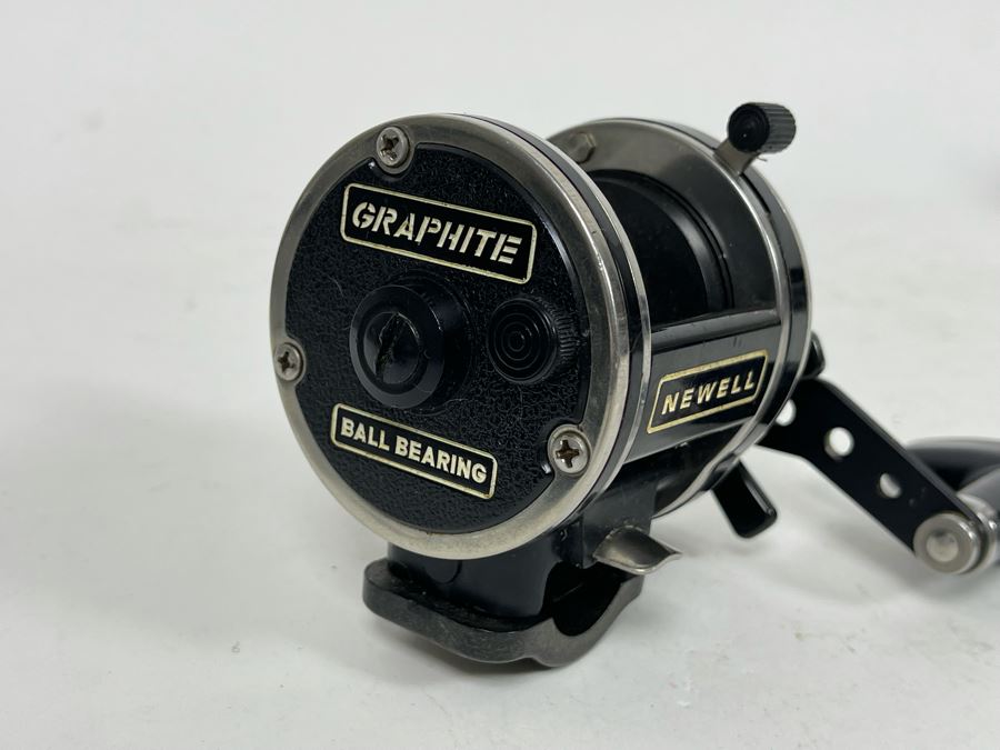 Newell Graphite Fishing Reel C220-5 [Photo 4]