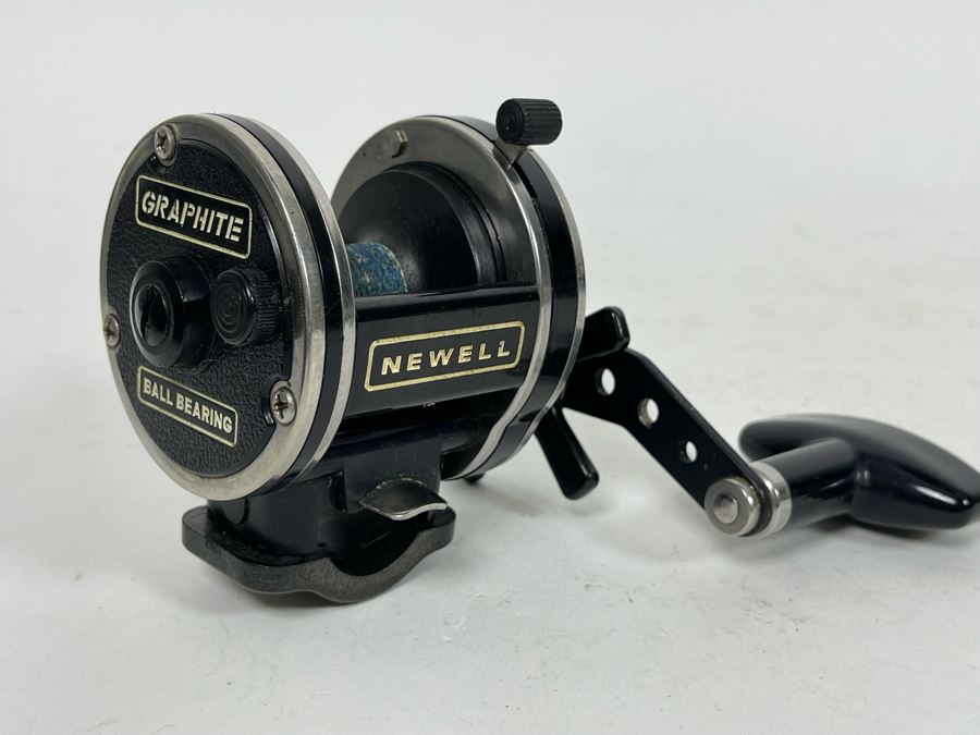 Newell Graphite Fishing Reel C220-5 [Photo 3]