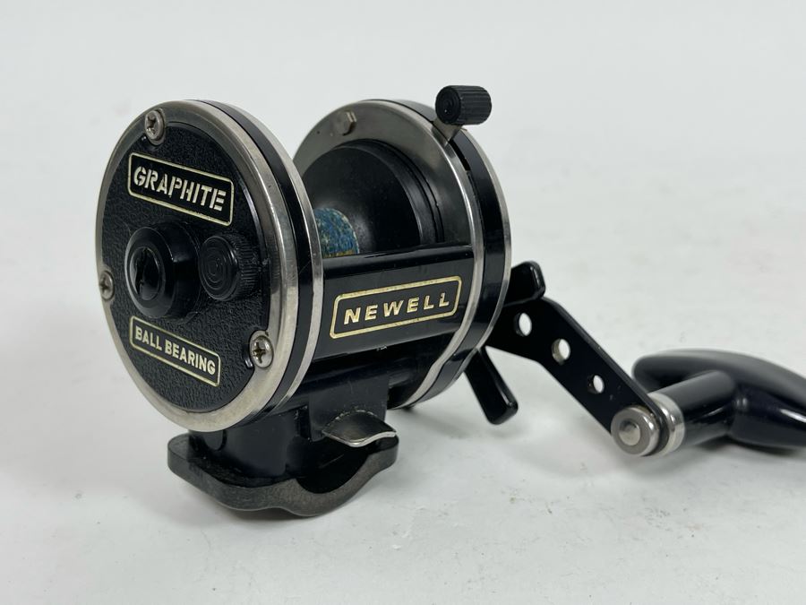 Newell Graphite Fishing Reel C220-5