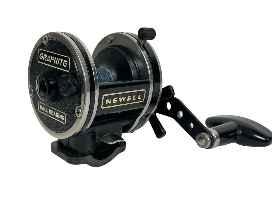 Newell Graphite Fishing Reel C220-5