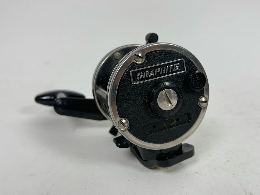 Newell Fishing Reel G220-F [Photo 5]