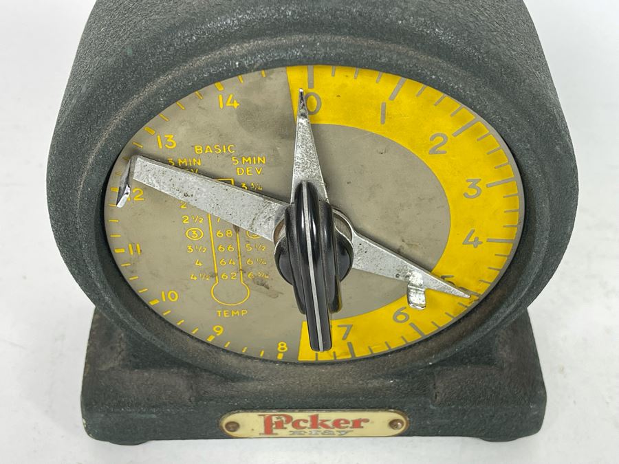 Vintage Cast Iron Picker X-Ray Darkroom Timer Working 5W X 2.5D X 5.5H [Photo 6]