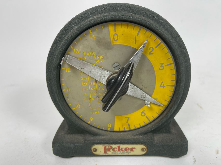 Vintage Cast Iron Picker X-Ray Darkroom Timer Working 5W X 2.5D X 5.5H [Photo 12]