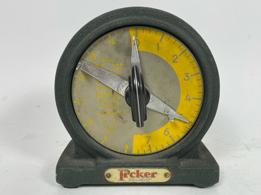 Vintage Cast Iron Picker X-Ray Darkroom Timer Working 5W X 2.5D X 5.5H [Photo 3]