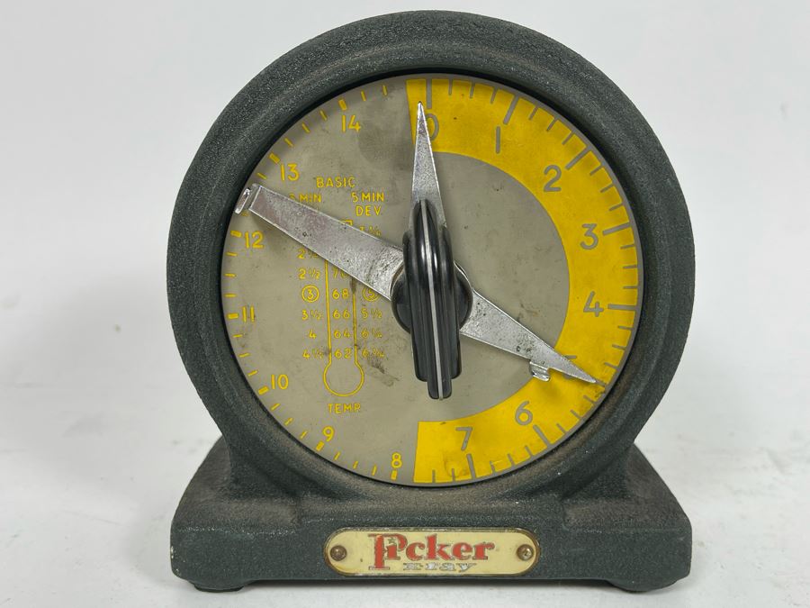 Vintage Cast Iron Picker X-Ray Darkroom Timer Working 5W X 2.5D X 5.5H [Photo 2]