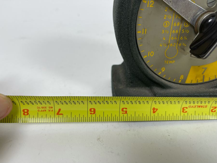 Vintage Cast Iron Picker X-Ray Darkroom Timer Working 5W X 2.5D X 5.5H [Photo 13]