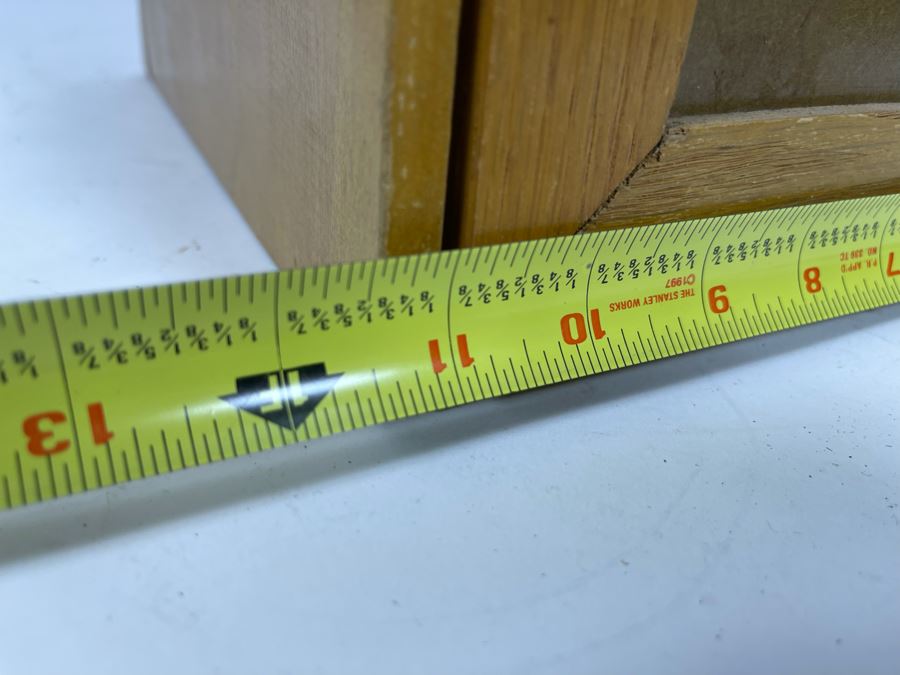 Vintage Advertising Store Display Countertop Case Wales Wallets Scotch Purses (Right Side Of Glass Has Crack) 11W X 11D X 16.5H [Photo 9]