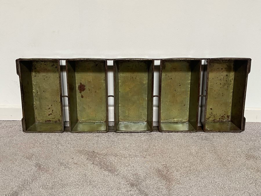 Painted 5-Loaf Bread Baking Pans Industrial Wall Decor 29.5W X 9D X 3H [Photo 2]