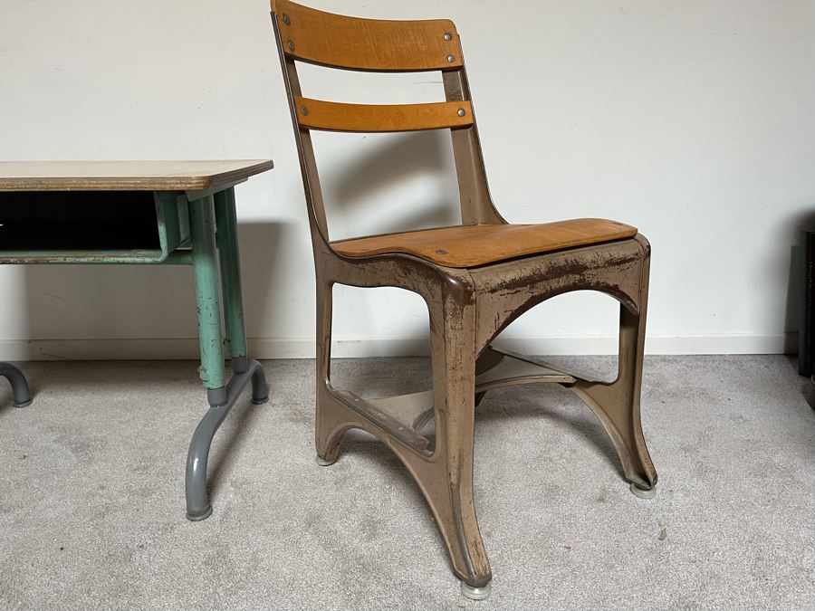 Vintage Metal And Wood School Desk 26W X 20D X 21H With School Chair [Photo 9]