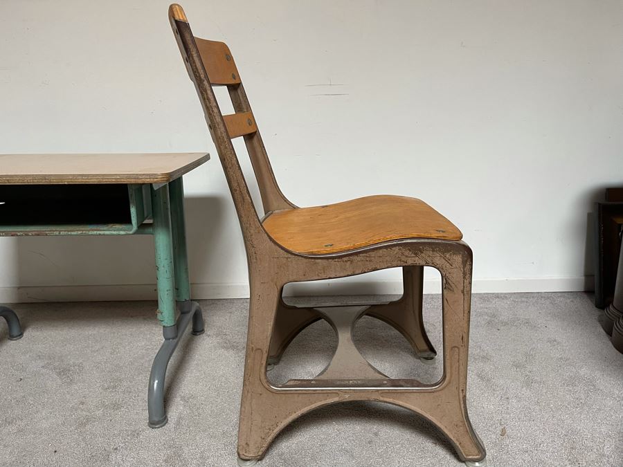 Vintage Metal And Wood School Desk 26W X 20D X 21H With School Chair [Photo 10]