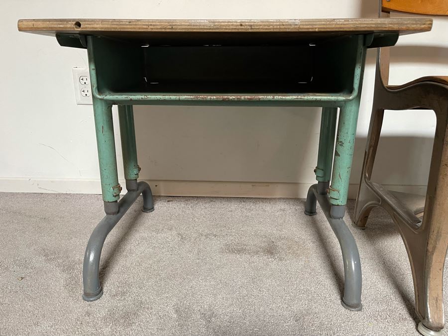 Vintage Metal And Wood School Desk 26W X 20D X 21H With School Chair [Photo 4]