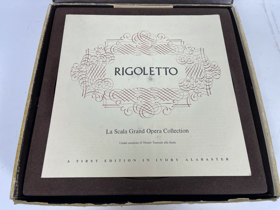 First Edition Ivory Alabaster Relief Plate Rigoletto La Scala Grand Opera Collection With Box [Photo 7]