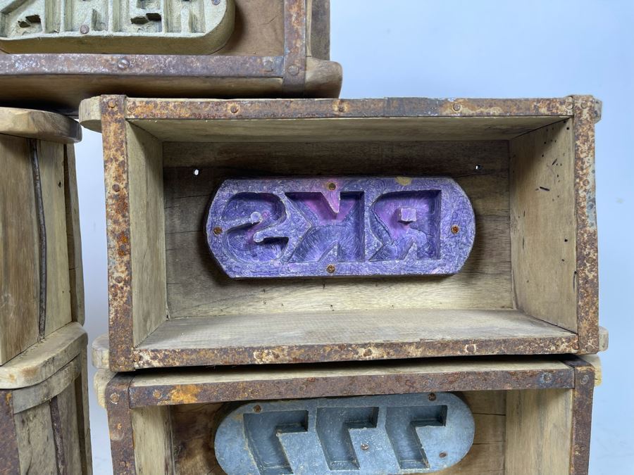 Set Of Five Wooden Boxes With Molds Wall Decor 11.5W X 5.5D X 3H [Photo 7]