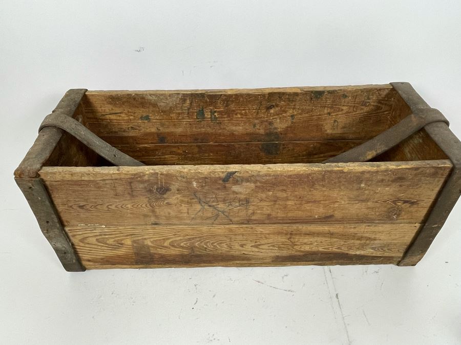 Old Wooden Toolbox With Leather Handle Strap 22W X 9D X 8H [Photo 3]