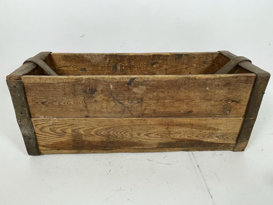 Old Wooden Toolbox With Leather Handle Strap 22W X 9D X 8H [Photo 2]