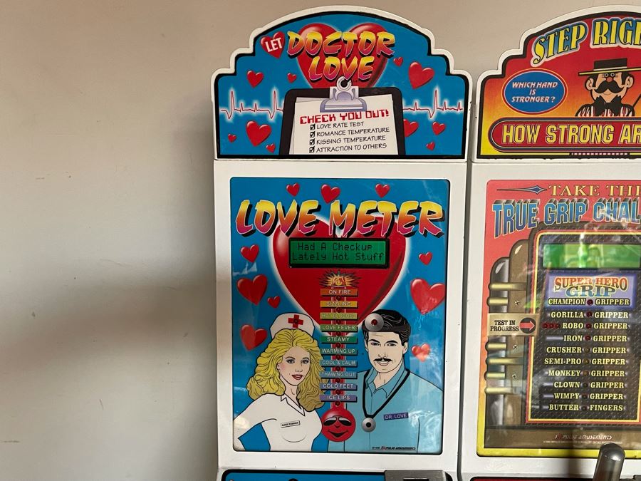 Coin-Operated Love Meter And True Grip Challenge Machines With Metal Stand Working Battery Operated [Photo 9]