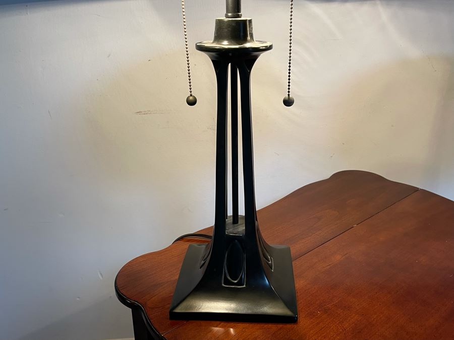 Pair Of Quoizel Stained Glass Metal Base Table Lamps [Photo 7]
