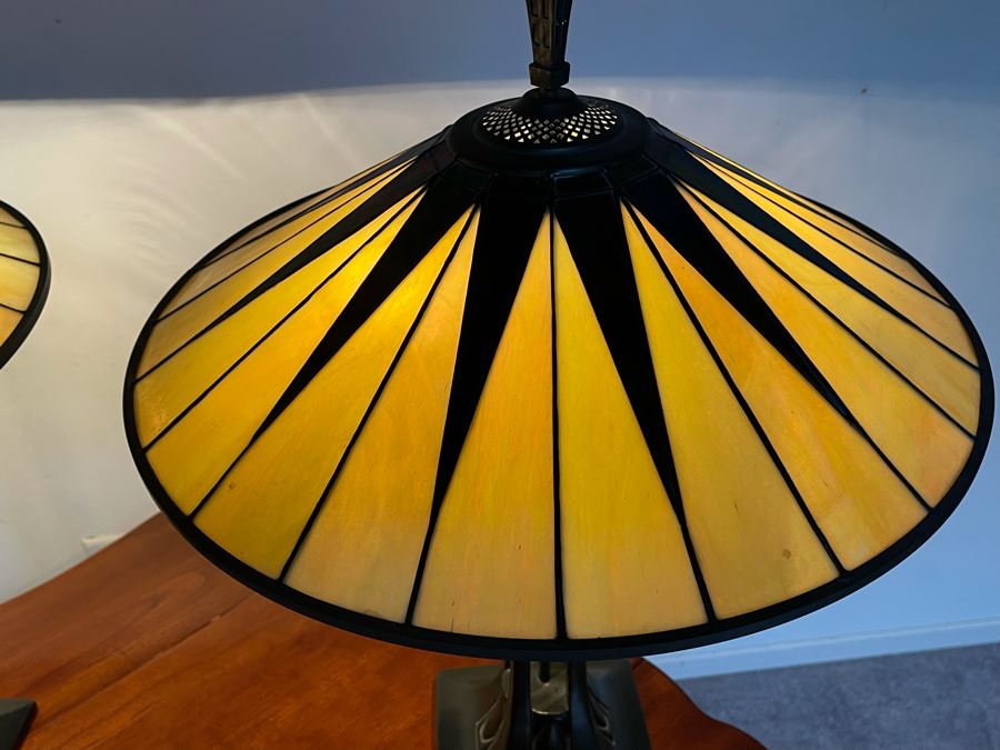 Pair Of Quoizel Stained Glass Metal Base Table Lamps [Photo 5]