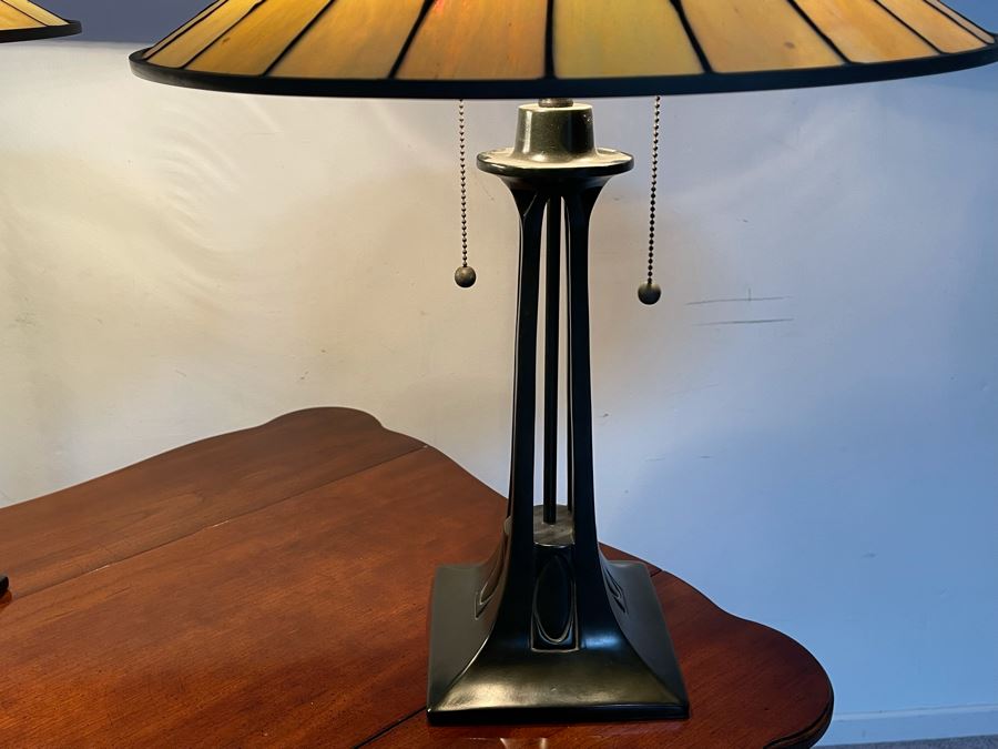 Pair Of Quoizel Stained Glass Metal Base Table Lamps [Photo 6]
