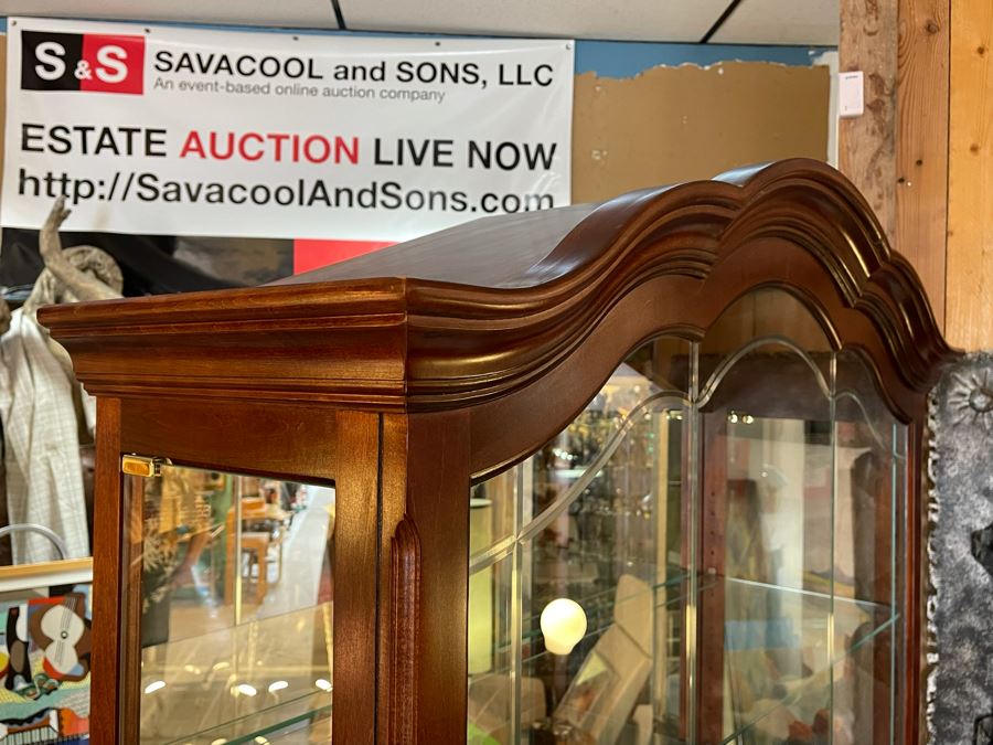 Howard Miller Illuminated Display Cabinet 44W X 15D X 82H [Photo 16]