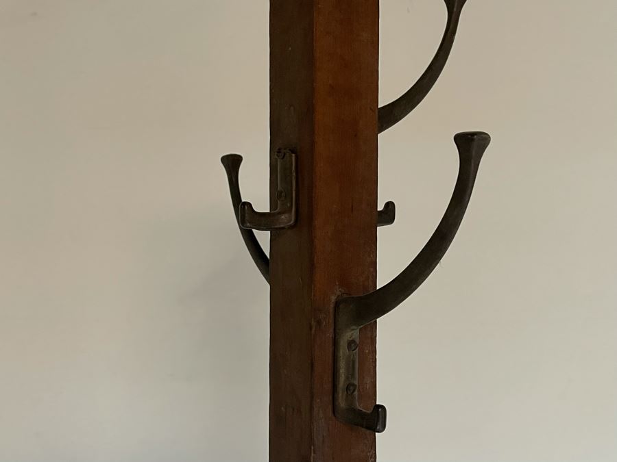 Vintage Oak Coat Rack 71H