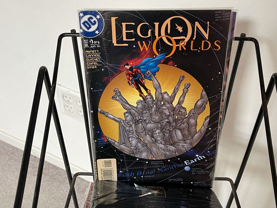 Metal Farrago Comics Store Rack Stand With Collection Of Vintage Comic Books - See Photos 9.5W X 36H [Photo 11]