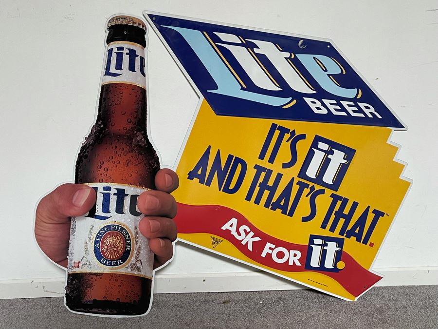 Vintage Metal Lite Beer Sign 37W X 30H [Photo 2]
