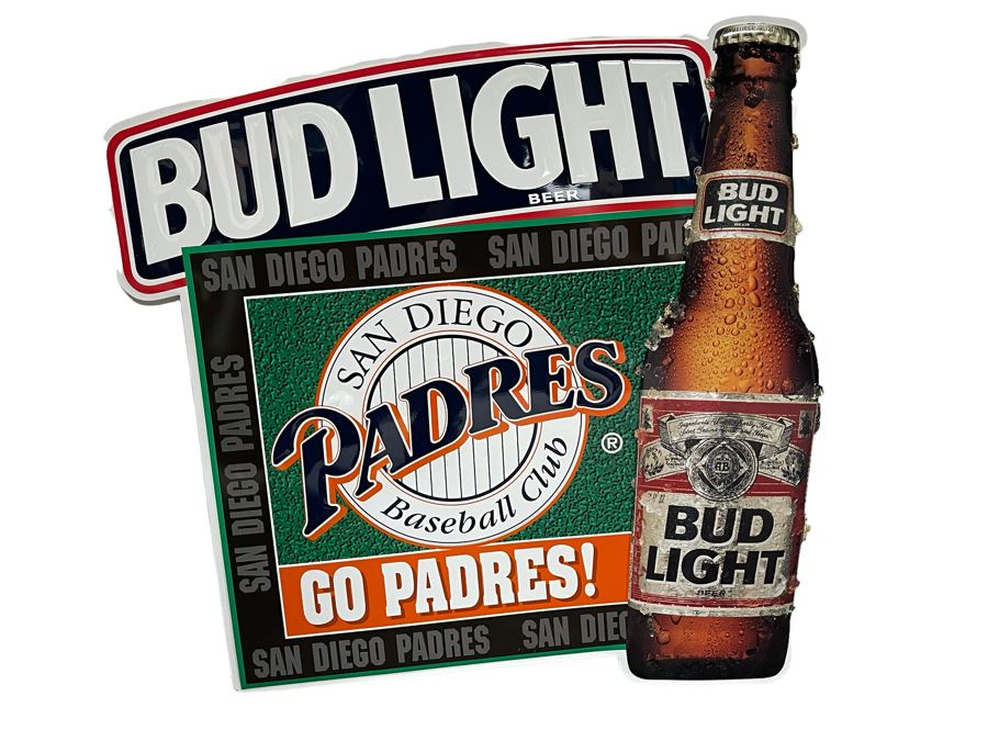 Vintage Bud Light San Diego Padres Beer Sign 32W X 32H [Photo 1]