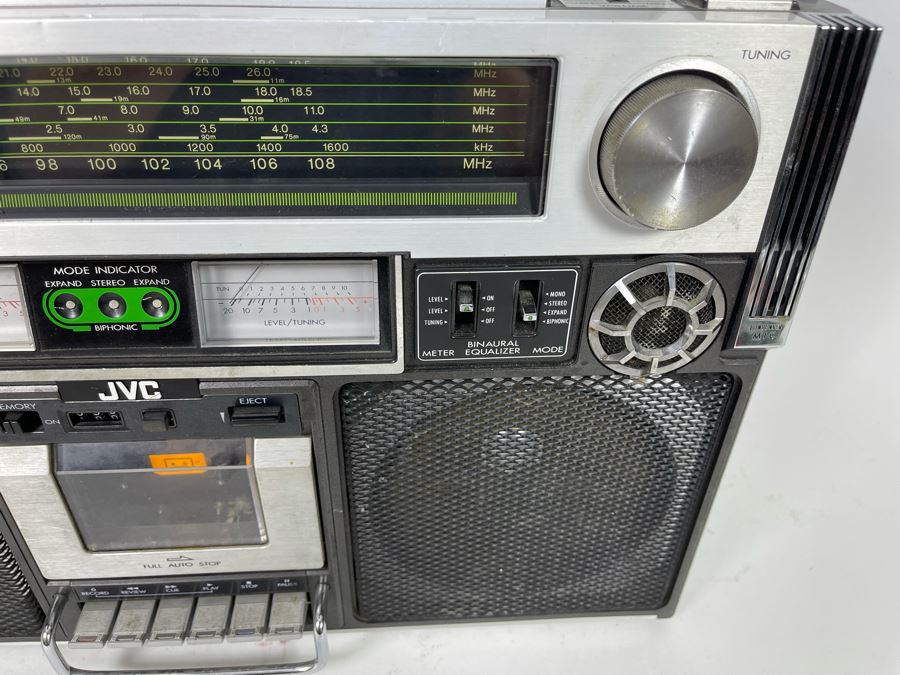 JVC Stereo Radio Cassette Recorder Portable Boombox (Works Part Of The Time - May Need Servicing) 19.5W X 5.5D X 12.5H [Photo 9]