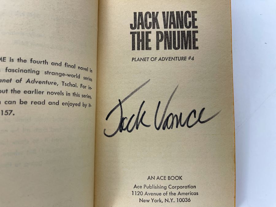 (4) Signed Jack Vance Science Fiction Paperback Books [Photo 10]