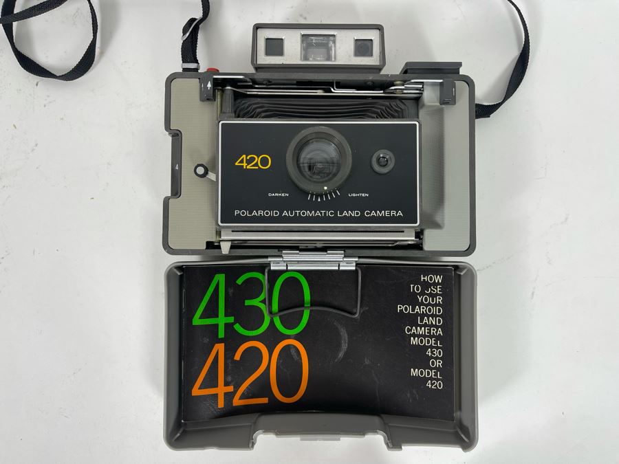 Vintage Polaroid Automatic Land Camera With Manual Model 420 [Photo 3]